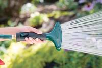 Orbit spray nozzle